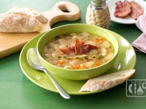 Фасолевый суп с копченой курицей Суп с фасолью и копченостями